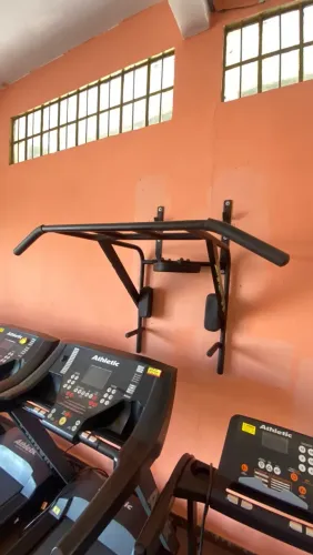 Barra fixa 3 em 1 - paralela + abdominal infra
