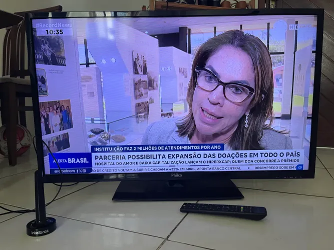 TV 40 polegadas Philco
