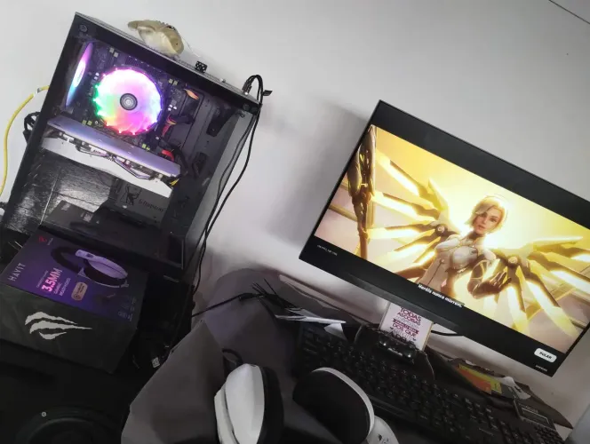 Vendo PC completo novinho