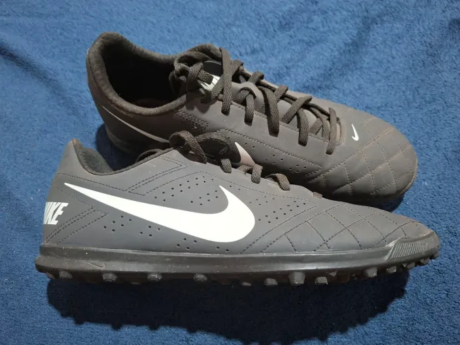 CHUTEIRA NIKE