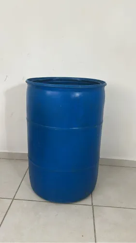 Vende-se reservatório de água 280 l