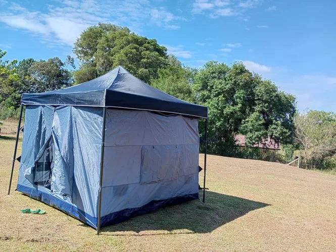 Tenda Bel 3x3 nunca usada preta
