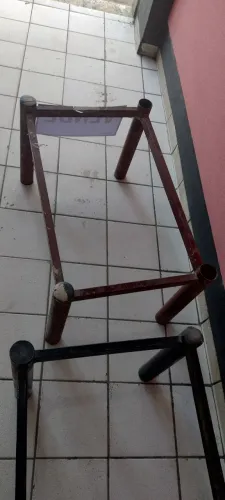 Base em tubular para centro