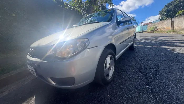 Fiat Siena 1.0/ EX 1.0 MPI Fire/ Fire Flex 8V 2009