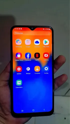 Smartphone A20 todo original