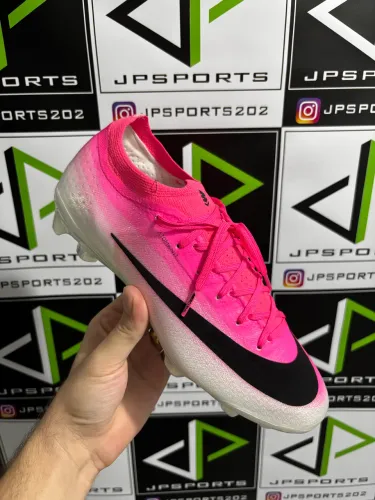 Chuteira campo Nike Mercurial