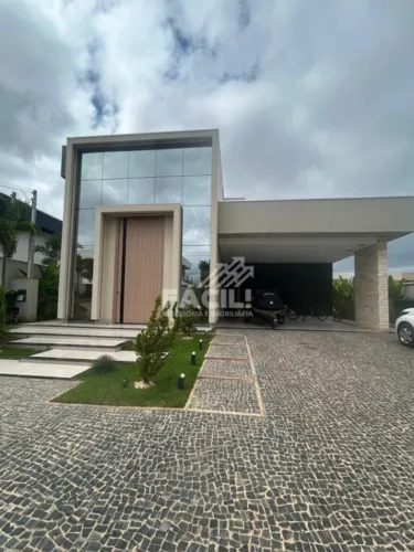 Alugo Mansão de Alto Padrão c/ 3 Suítes + Piscina, Sauna e Energia Solar | 354m²