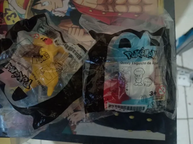 Brinquedos do McDonald's lacrados 