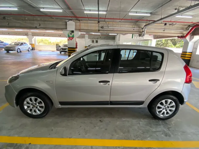 Renault Sandero Expression Hi-flex 1.0 16V 5P 2012