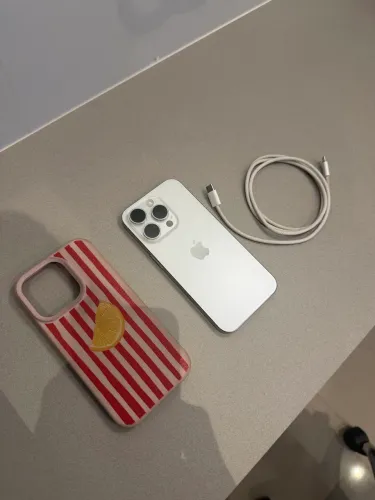 iPhone 15 Pro 128gb