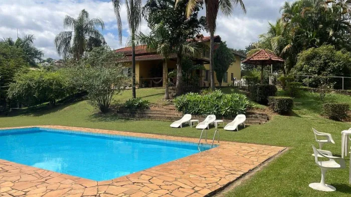 Chácara Maravilhosa à Venda no Condomínio Quintas da Jangada  Ibirité/MG