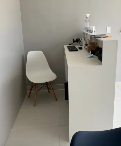 Vendo Caixa p/ loja MDF
