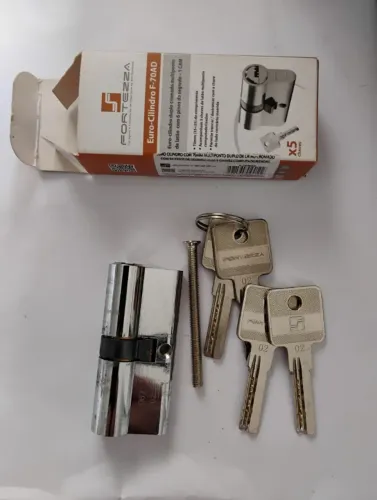 Cilindro Multiponto De 70mm Com 05 Chaves Fortezza F-70ad