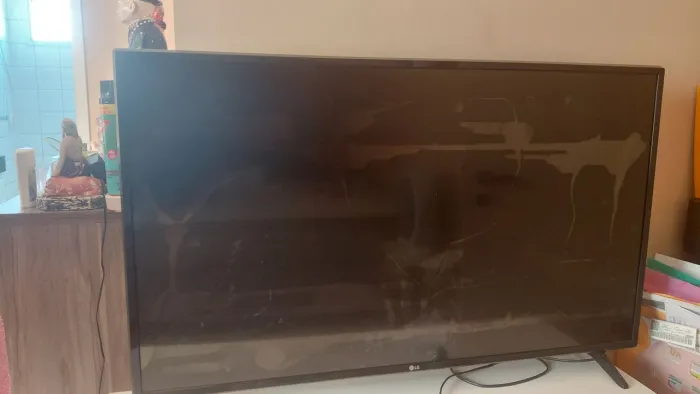 TV LG 43LK5750PSA Smart 43" - Para Peças / Retirada