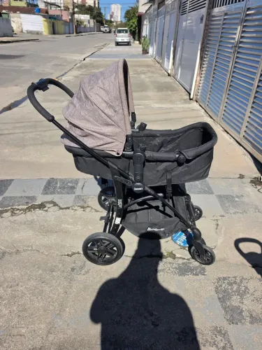 Carrinho de Bebê Burigotto Convertt - Excelente Estado