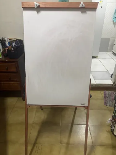 Quarto Branco - Cavalete Souza