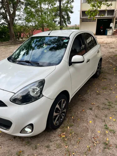Nissan March SL 1.6 16V Flexstart 5P Mec. 2017