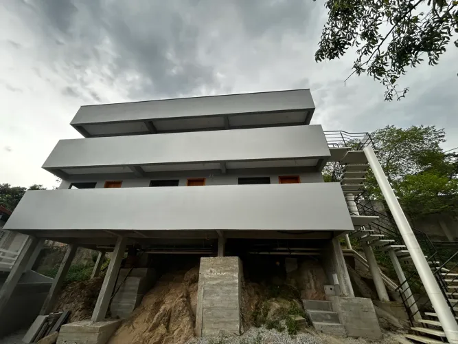 Apto próx à UFSC