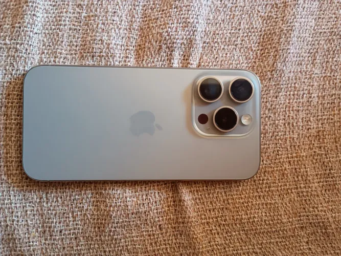 iPhone 15 pro 128Gb