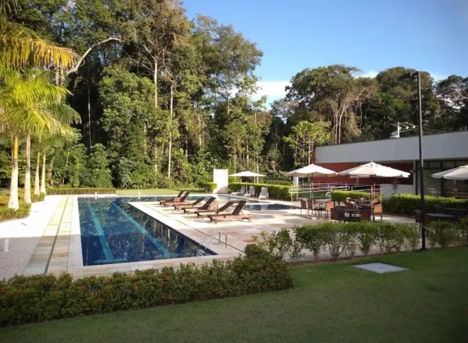 Alphaville 4 - 386,34m2 - Terreno na Ponta Negra - Vendo