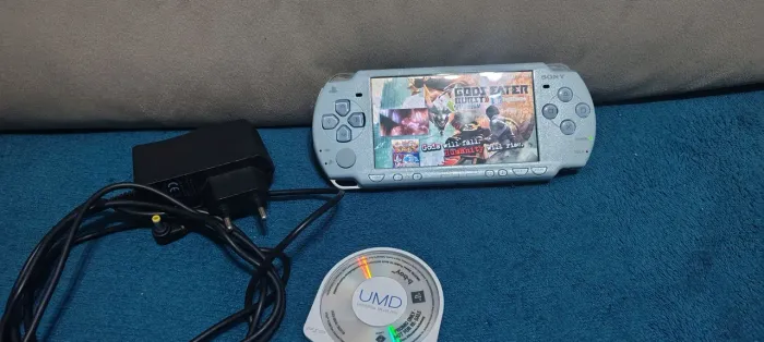 PSP raro azul Felícia TD funcionando. ler descrição 