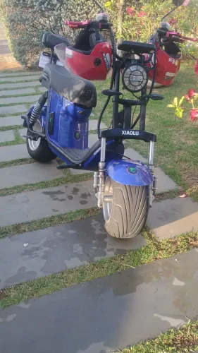 Vende se essa moto