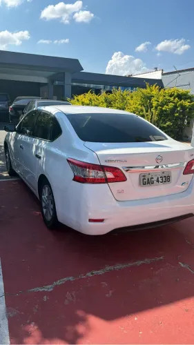 Nissan Sentra SV 2.0 Flexstart 16V Aut. 2016