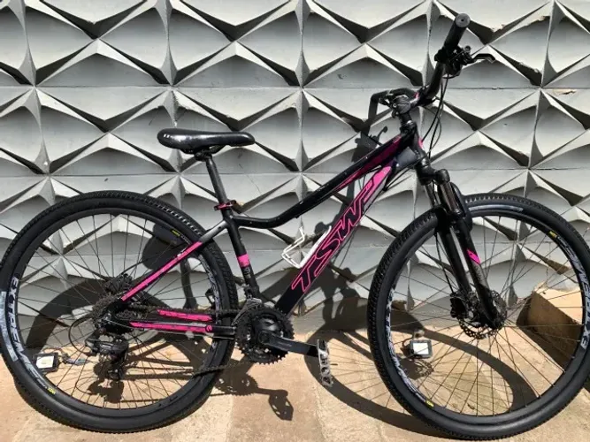 TSW Posh Aro 29 21v Shimano - Quadro 17,5" - Preto/Rosa