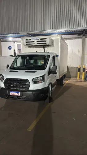 Caminhão Ford transit 2025 refrigerado