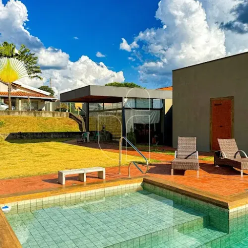 Chácara Res. Sempre Verde, 400m² Construção - 1400m² Terreno