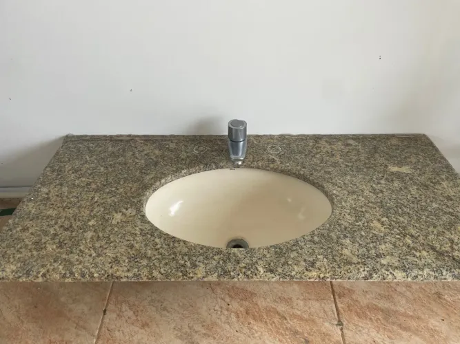 Vendo pia para banheiro 