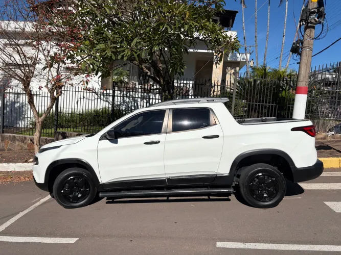 Fiat Toro Freedom 1.8 16V Flex Aut. 2017