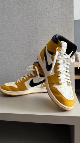 Air Jordan 1 amarelo (original)