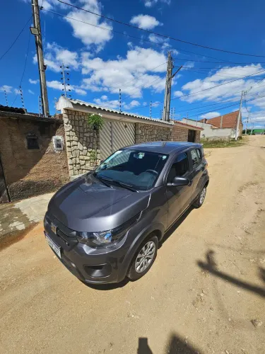 Fiat Mobi Like 1.0 Fire Flex 5P. 2024