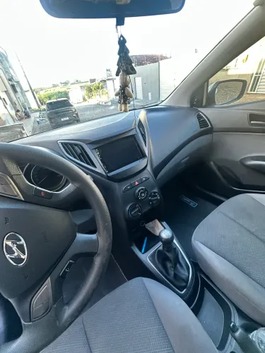Hyundai HB20S Unique 1.0 Flex 12V Mec. 2019