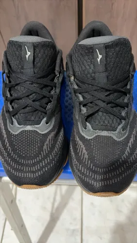 Vende-se Tênis Mizuno Goya 3 Original (Pouco Uso / Excelente Estado)