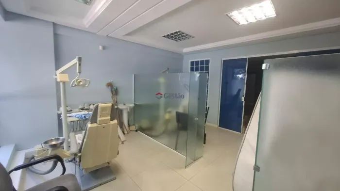 Sala comercial mobiliada em prédio no Centro de Canoas REF: c2251