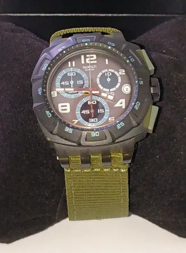 Relógio Swatch Chrono Plastic Tactical Green - Edição NY Times Square (Full Set)