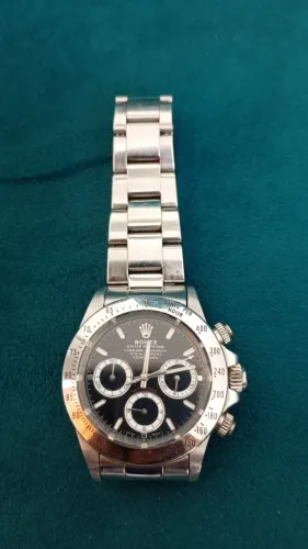 Relógio tipo Daytona prateado