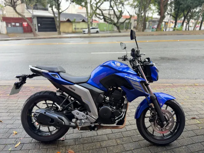 FZ 25 - Cacule Motos