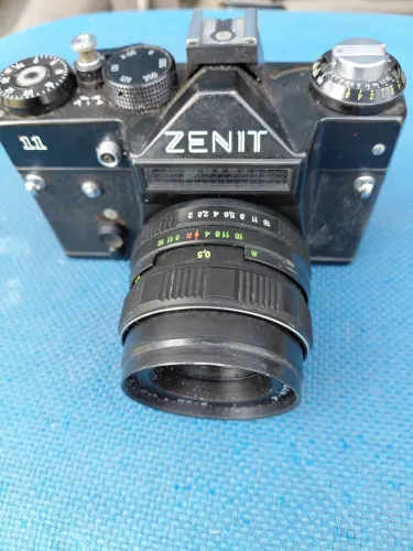 CAMERA ZENIT 11