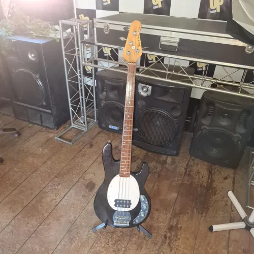 Baixo Giannini Super Sonic