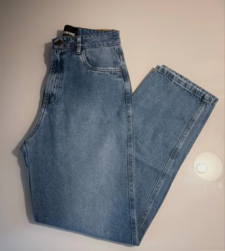 Calça jeans modelagem reta Lança Perfume 38