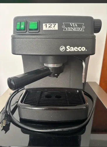 Cafeteira expresso saeco via Veneto 127v 