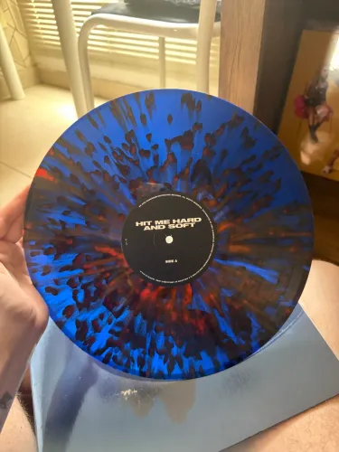 Billie Eillish - Hit Me Hard and Soft (disco de vinil) edição de aniversário