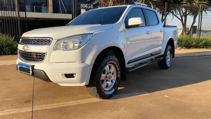 Chevrolet S10 Pick-up LT 2.8 TDI 4X4 CD Diesel 2013
