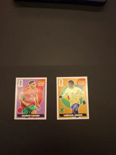 Figurinha do hakimi e do vinícios júnior