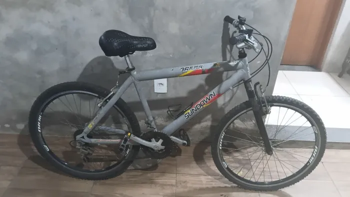 BICICLETA SUNDOWN AGRESSOR ARO 26 21 MARCHAS