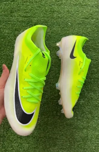 Chuteira Nike mercurial vapor 