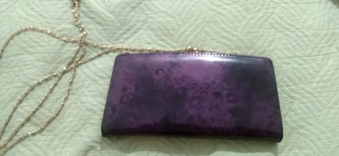 Bolsa Feminina com alça em corrente 